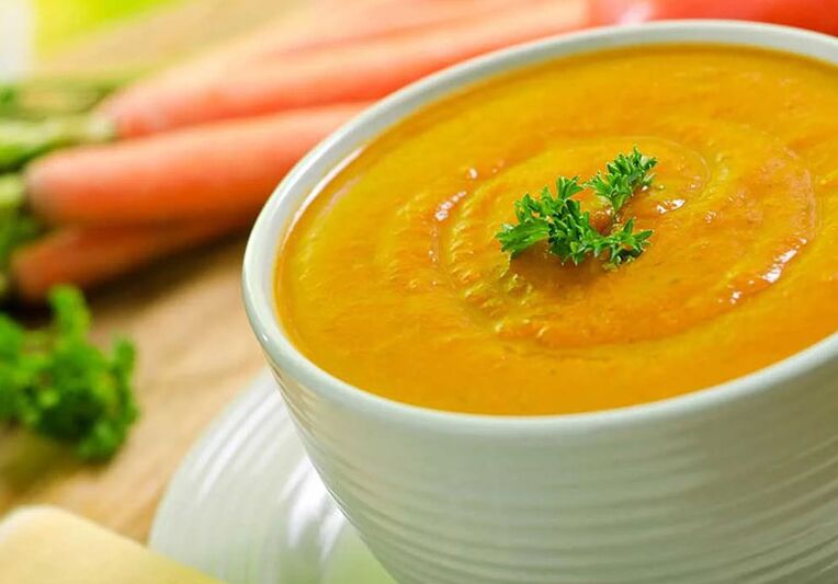 Zöldségpüré leves az étrendben köszvény esetén