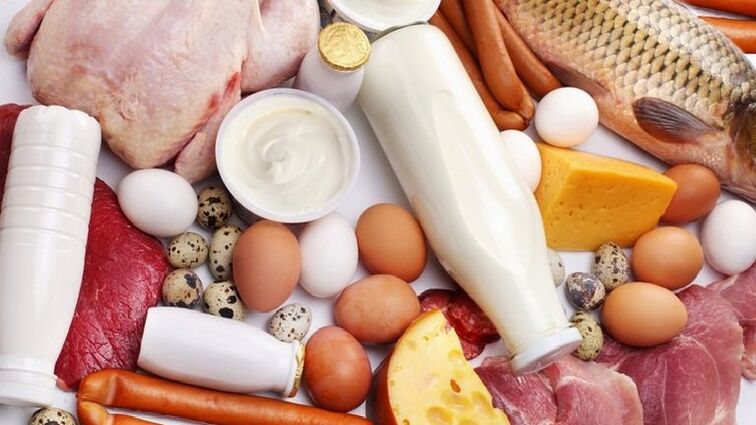 A fehérjetartalmú ételek képezik a Dukan diétás menü alapját